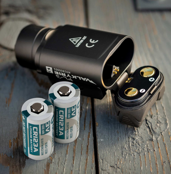 OLIGHT PL-3 Valkyrie Flashlight