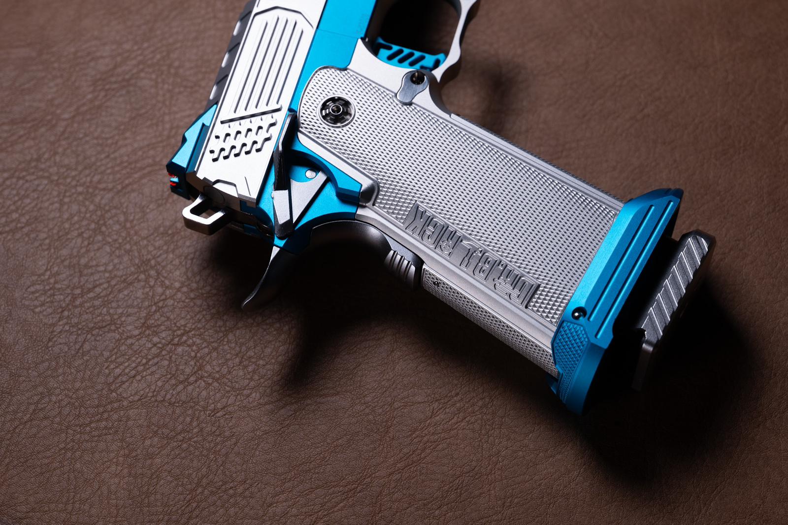 Bang Bang Custom Dr. Black Royal Aluminum Hi-Capa 4.3 GBBP (Sliver Aqua)