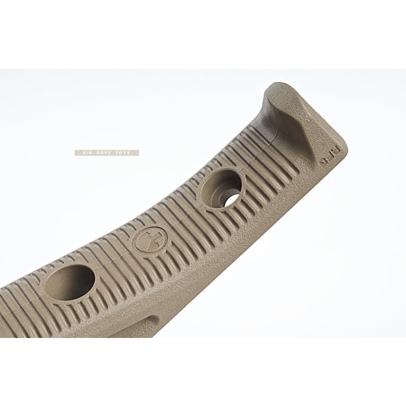 Magpul- mlok afg- dark earth free shipping on sale